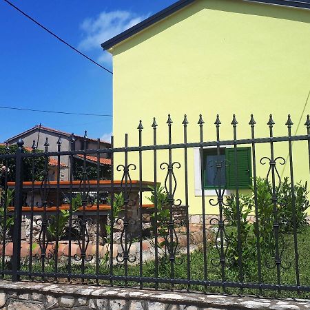 Apartment Terra Rossa Kaštelir Exterior foto